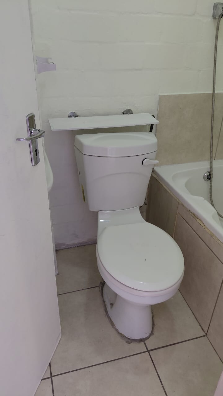 2 Bedroom Property for Sale in Table View Western Cape